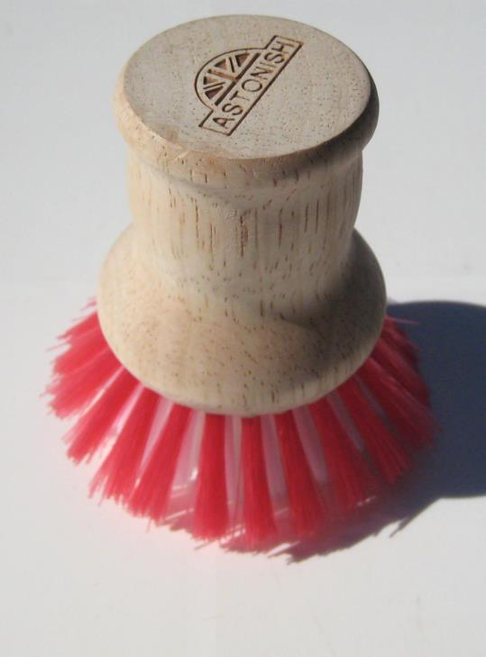 TABLE SCRUBBING BRUSH