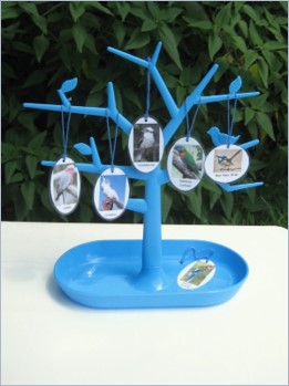 LANGUAGE TREE in Pink or Green or Blue Plastic — view 2