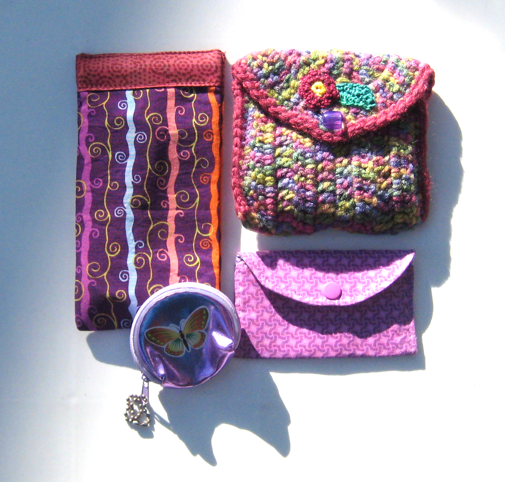 OPEN-CLOSE ACTIVITY in Multi-Purple