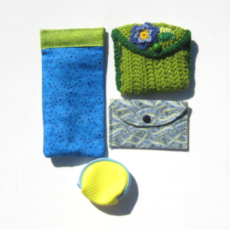 OPEN-CLOSE ACTIVITY in Blue & Green