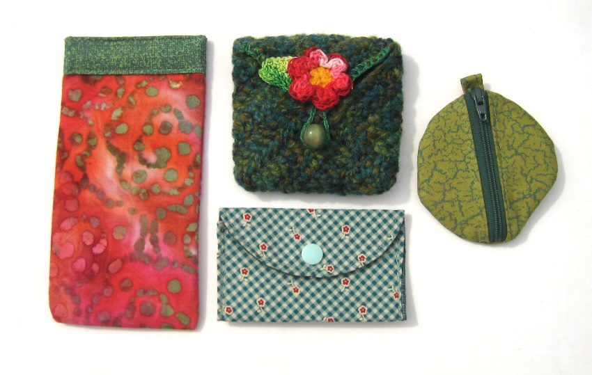 OPEN-CLOSE ACTIVITY in Red & Olive - Image 2