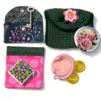 OPEN-CLOSE ACTIVITY in Pink & Dark Green