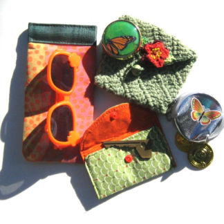 OPEN-CLOSE ACTIVITY in Orange & Green